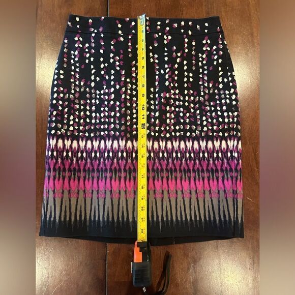 Ann Taylor skirt  - Picture 6 of 7